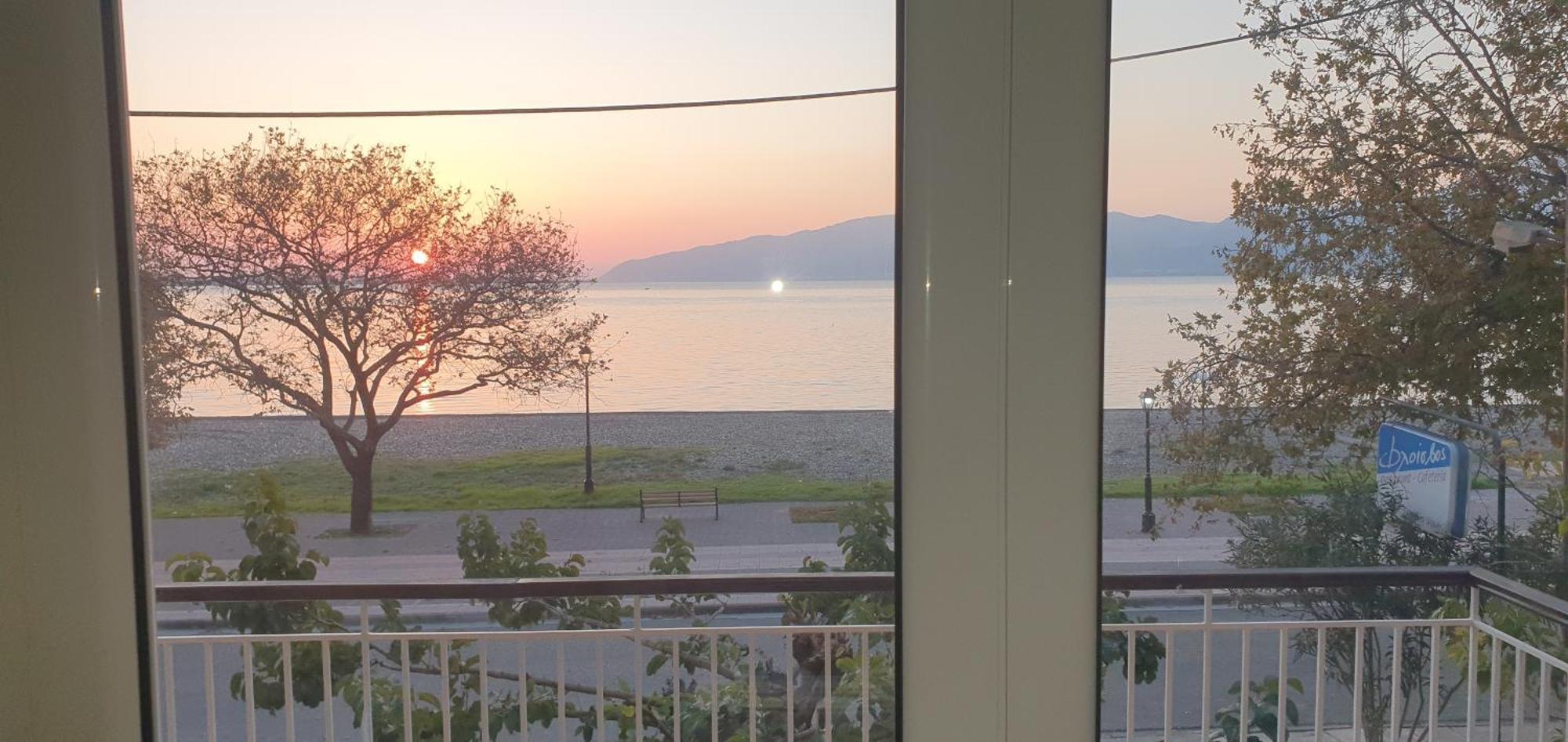 Nafpaktos Beach House Exteriér fotografie